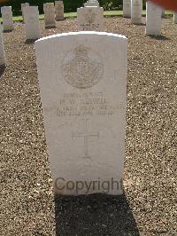 Heliopolis War Cemetery - Ressell, Herbert William