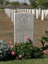 Heliopolis War Cemetery - Roberts, Geoffrey