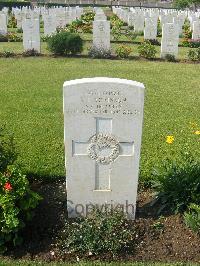 Heliopolis War Cemetery - Robinson, Thomas Joseph