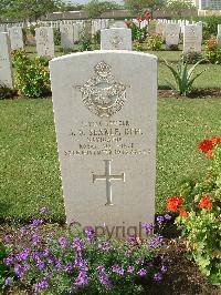 Heliopolis War Cemetery - Searle, John Oliver