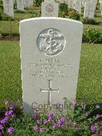 Heliopolis War Cemetery - Smith, Eric