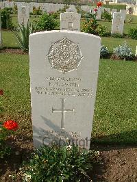 Heliopolis War Cemetery - Smith, Percy Henry