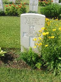 Heliopolis War Cemetery - Tapley, George Neil