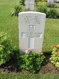 Heliopolis War Cemetery - Usher, Edward Donovan Scott