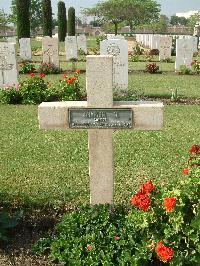 Heliopolis War Cemetery - Viraphin, M