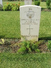 Heliopolis War Cemetery - Webber, Ronald