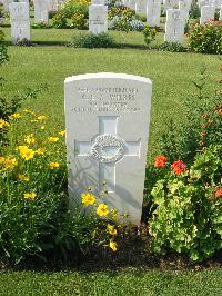 Heliopolis War Cemetery - Wilkes, Albert Edwald Adams