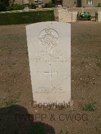 Heliopolis War Cemetery - Williams, D H