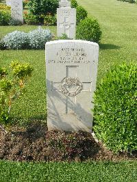 Heliopolis War Cemetery - Williams, Leonard John