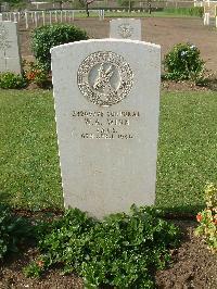 Heliopolis War Cemetery - Winn, W A