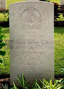 Heliopolis War Cemetery - HANAU, JULIUS