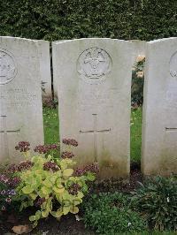 Doullens Communal Cemetery Extension No.1 - Ashby, Percy James