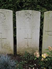 Doullens Communal Cemetery Extension No.1 - Baker, Albert William