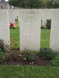 Doullens Communal Cemetery Extension No.1 - Bannister, Charles