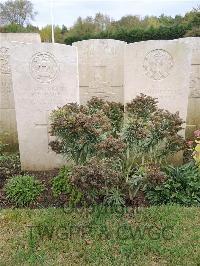 Doullens Communal Cemetery Extension No.1 - Barker, Arthur