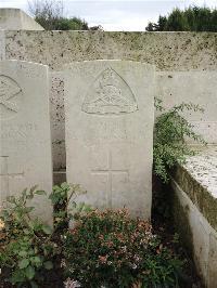 Doullens Communal Cemetery Extension No.1 - Beard, Samuel