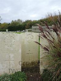 Doullens Communal Cemetery Extension No.1 - Birch, Charles Henry