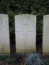 Doullens Communal Cemetery Extension No.1 - Blackburn, Edward