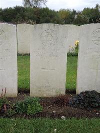 Doullens Communal Cemetery Extension No.1 - Boyens, Sidney George