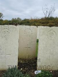 Doullens Communal Cemetery Extension No.1 - Brown, Stirling