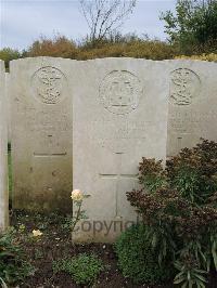 Doullens Communal Cemetery Extension No.1 - Bruton, Ernest William