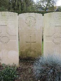 Doullens Communal Cemetery Extension No.1 - Burns, Joseph Bennett