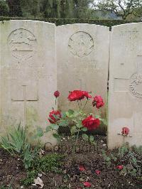 Doullens Communal Cemetery Extension No.1 - Bushell, Ernest