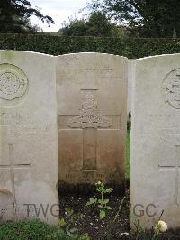 Doullens Communal Cemetery Extension No.1 - Bywaters, Horace