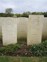 Doullens Communal Cemetery Extension No.1 - Cadman, John