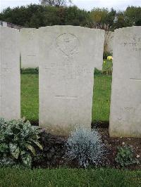 Doullens Communal Cemetery Extension No.1 - Capel, Cecil Swiffen