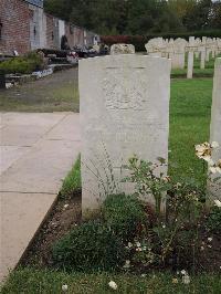 Doullens Communal Cemetery Extension No.1 - Chadbourne, William