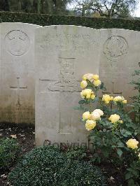 Doullens Communal Cemetery Extension No.1 - Chalmers, Hugh