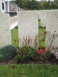 Doullens Communal Cemetery Extension No.1 - Champion, Harold