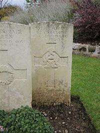 Doullens Communal Cemetery Extension No.1 - Choularton, G F