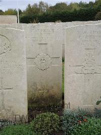 Doullens Communal Cemetery Extension No.1 - Coe, W E