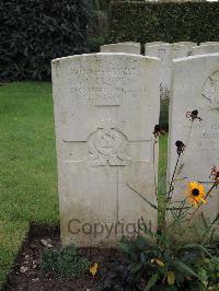 Doullens Communal Cemetery Extension No.1 - Collantine, J