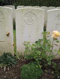 Doullens Communal Cemetery Extension No.1 - Cooke, Thomas