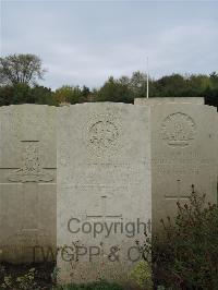 Doullens Communal Cemetery Extension No.1 - Coulson, Andrew