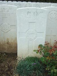 Doullens Communal Cemetery Extension No.1 - Drake, Francis George