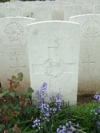 Doullens Communal Cemetery Extension No.1 - Drummond, Peter