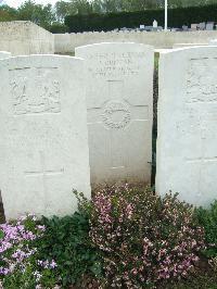 Doullens Communal Cemetery Extension No.1 - Duncan, John