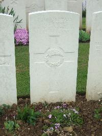 Doullens Communal Cemetery Extension No.1 - Dunnet, John Clouston