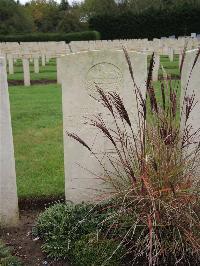 Doullens Communal Cemetery Extension No.1 - Dunkerley, Enoch