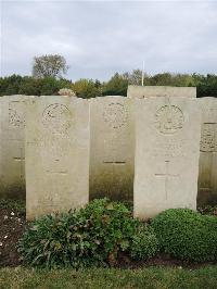 Doullens Communal Cemetery Extension No.1 - Dunn, John