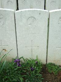 Doullens Communal Cemetery Extension No.1 - Edyvean, E J