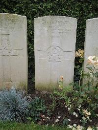 Doullens Communal Cemetery Extension No.1 - Egan, Raymond