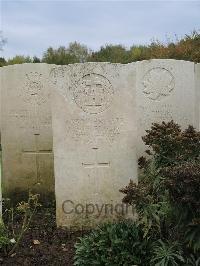 Doullens Communal Cemetery Extension No.1 - English, James