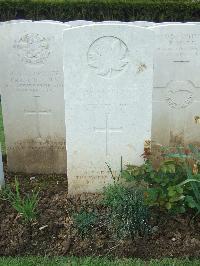 Doullens Communal Cemetery Extension No.1 - Fox, Joseph