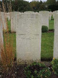 Doullens Communal Cemetery Extension No.1 - Fell, John