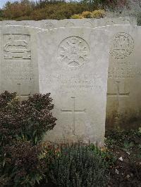 Doullens Communal Cemetery Extension No.1 - Ferguson, Thomas Edward